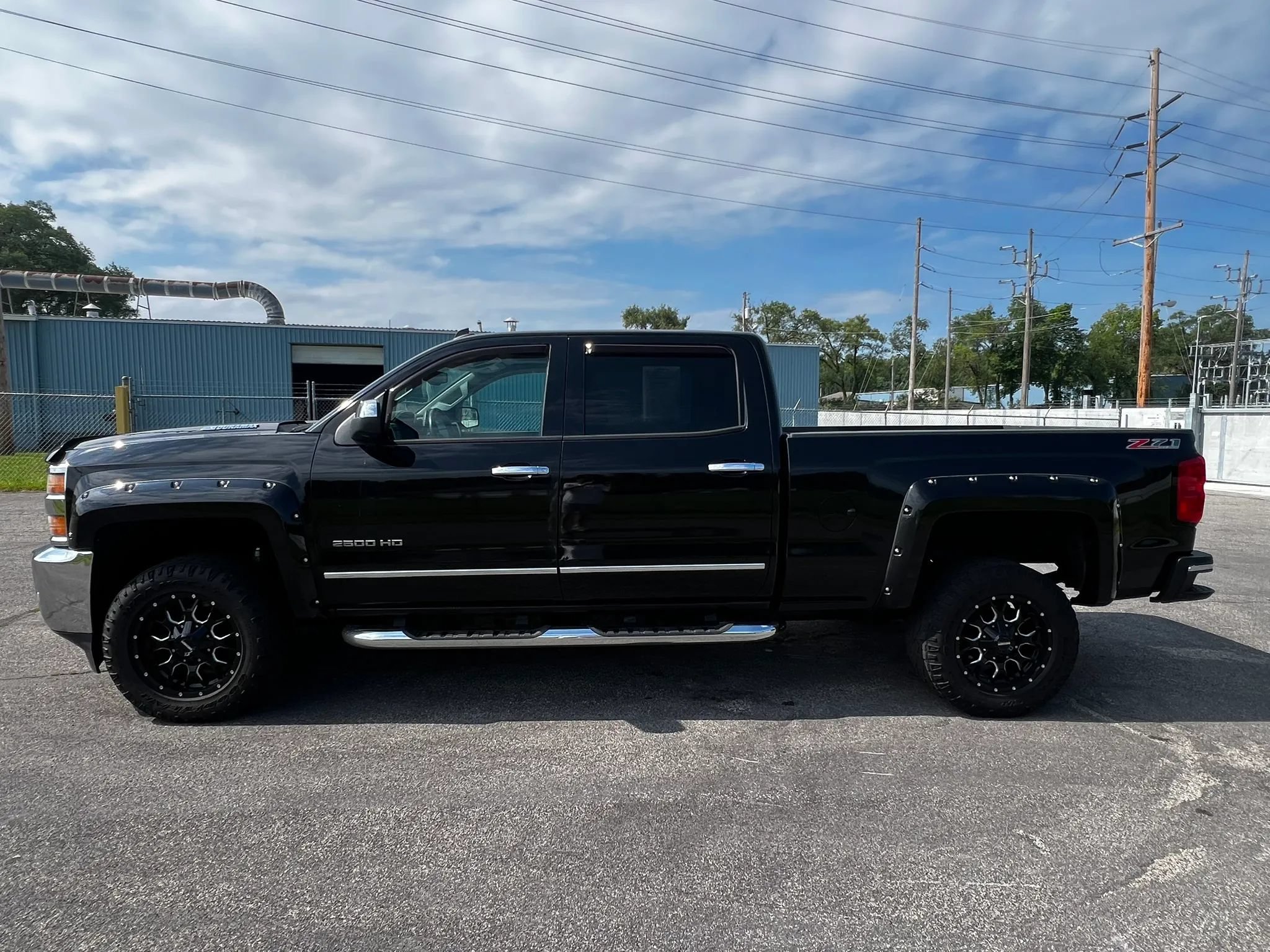 Used 2015 Chevrolet Silverado 2500 LTZ w/ Duramax Plus Package AWD/4WD image 8