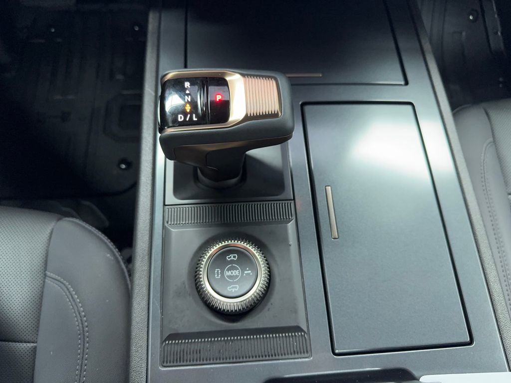 Used 2025 GMC Hummer EV 2X image 44