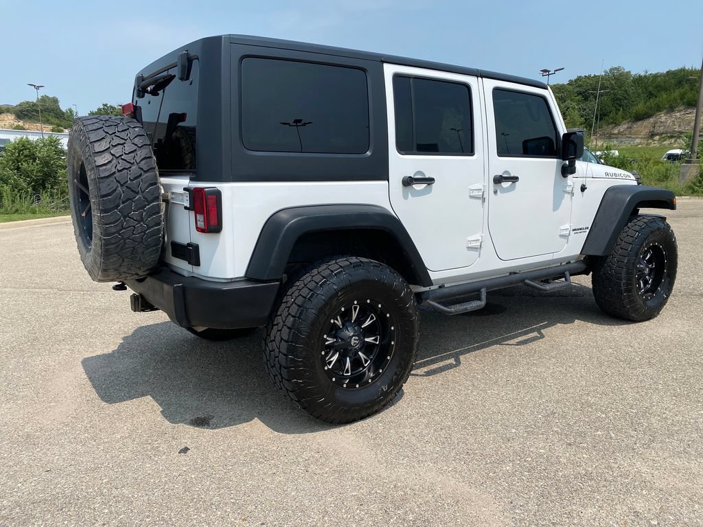 Used 2014 Jeep Wrangler Unlimited Rubicon w/ Connectivity Group AWD/4WD image 6