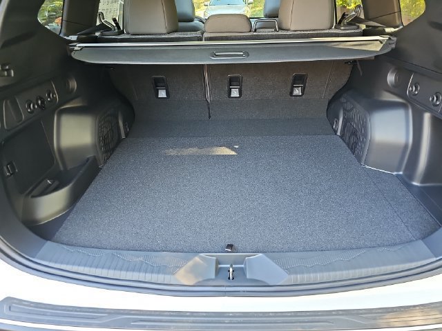 New 2026 Subaru Forester Premium AWD/4WD image 17