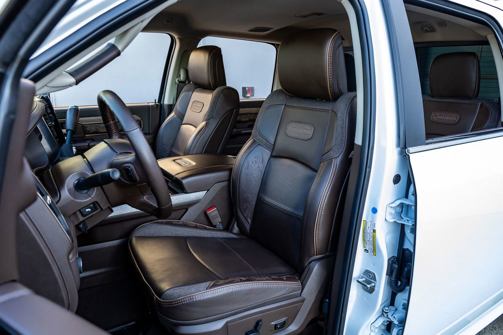 Used 2025 RAM 2500 Limited image 29