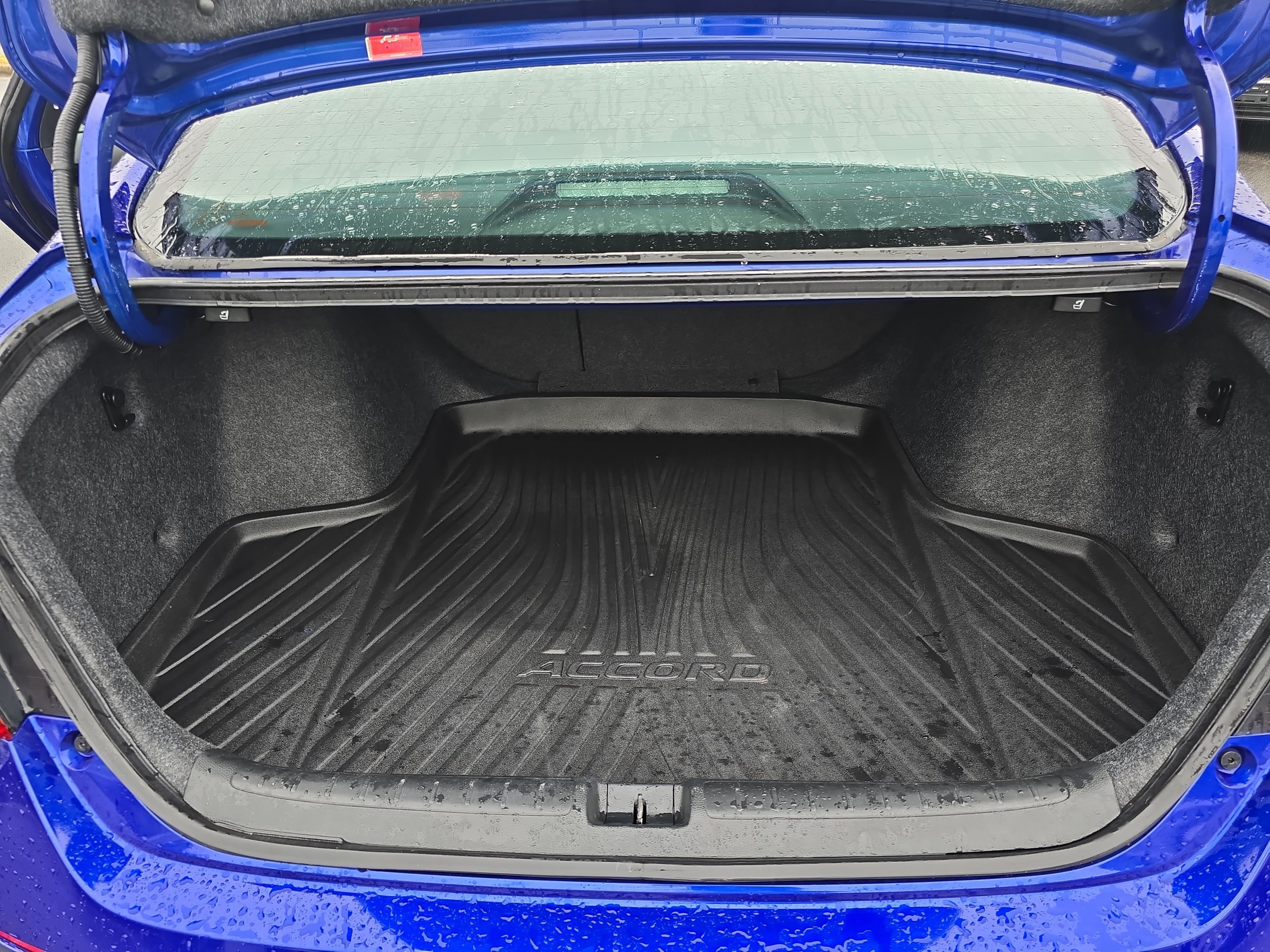 Used 2022 Honda Accord Sport image 13