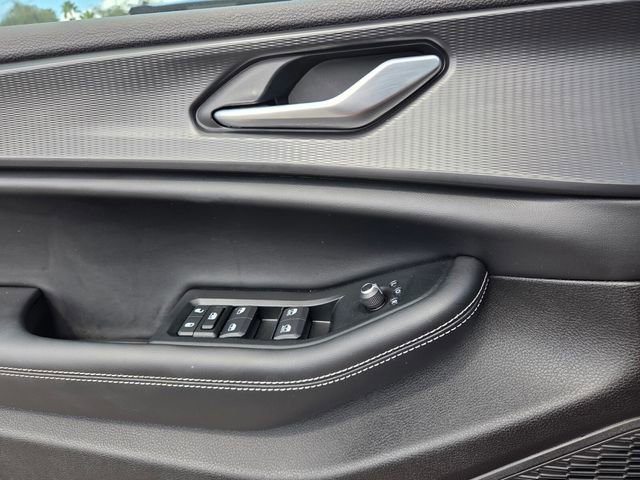 Certified 2025 Jeep Grand Cherokee Altitude image 22