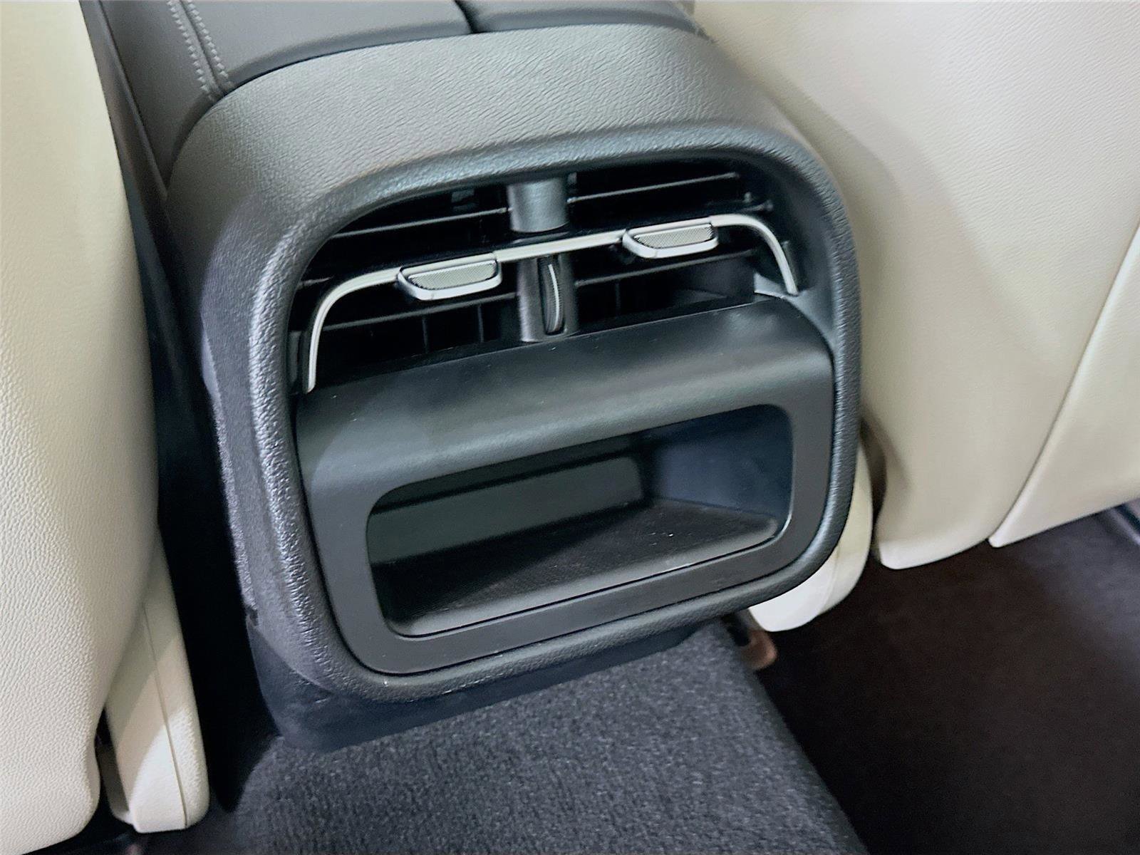 Certified 2026 Mercedes-Benz E 350 4MATIC Sedan image 32