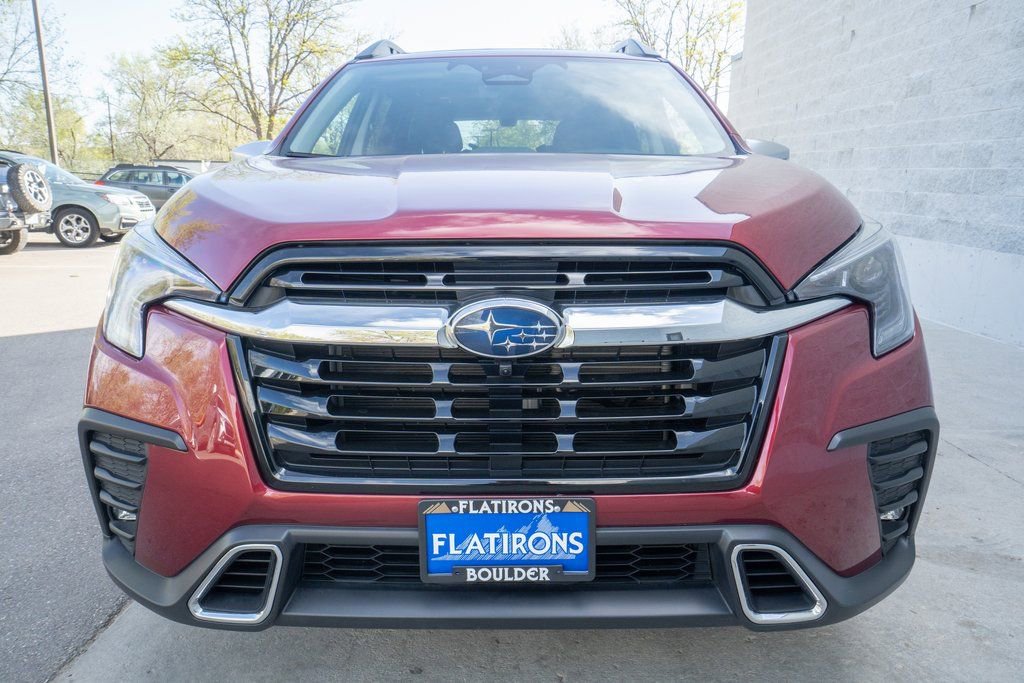 Used 2023 Subaru Ascent Touring AWD/4WD image 7