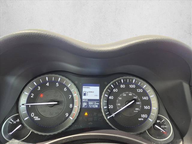 Used 2016 INFINITI Q70 L 5.6 AWD/4WD image 10