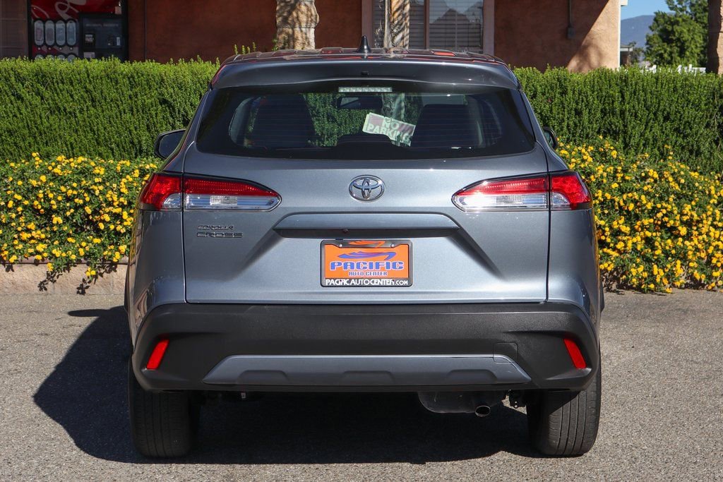 Used 2022 Toyota Corolla Cross L image 7