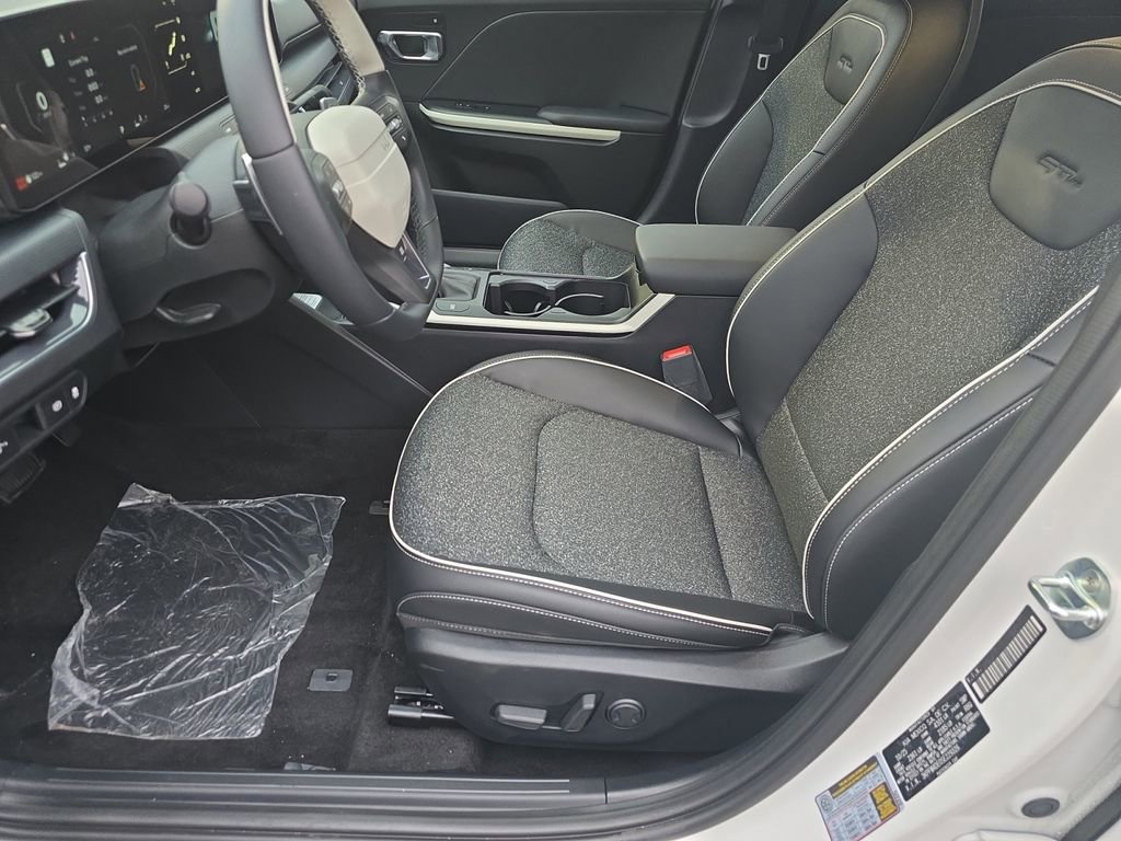 New 2025 Kia K4 GT-Line image 23