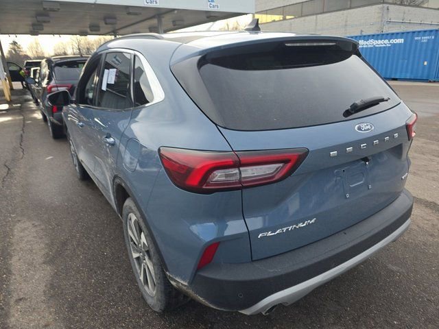 Used 2024 Ford Escape Platinum image 4