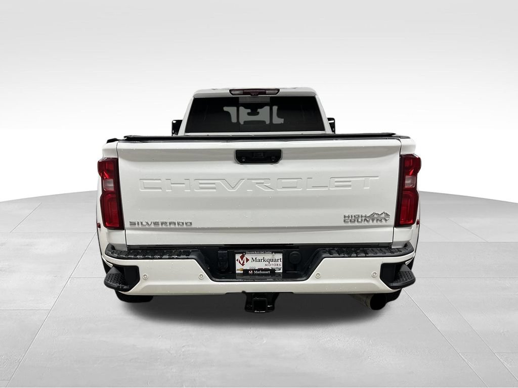 Used 2020 Chevrolet Silverado 3500 High Country w/ Technology Package AWD/4WD image 8
