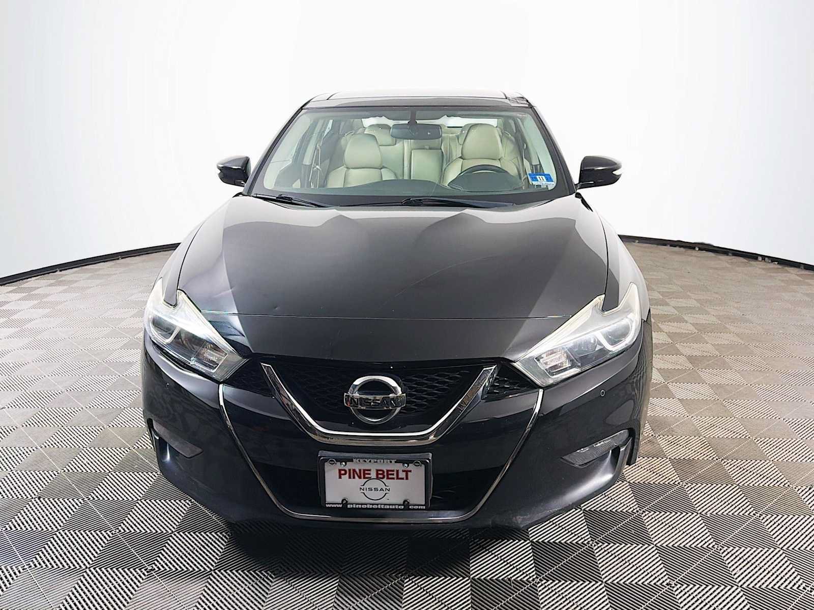 Used 2018 Nissan Maxima 3.5 SL FWD image 2