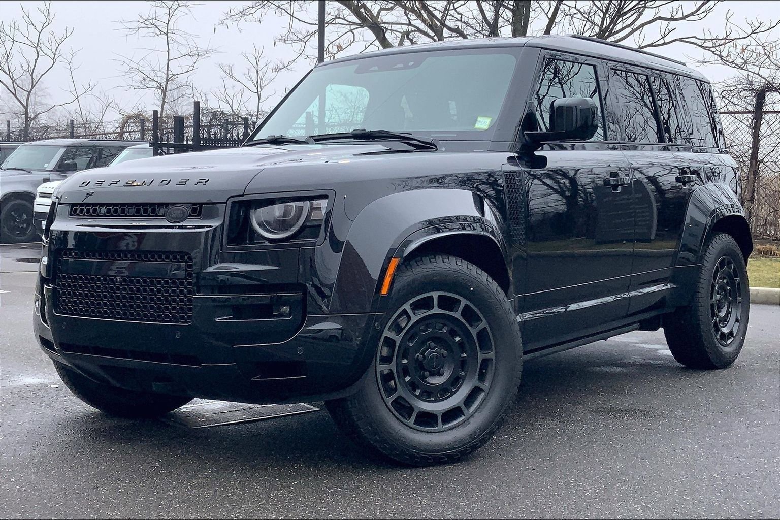 New 2026 Land Rover Defender 110 OCTA image 1