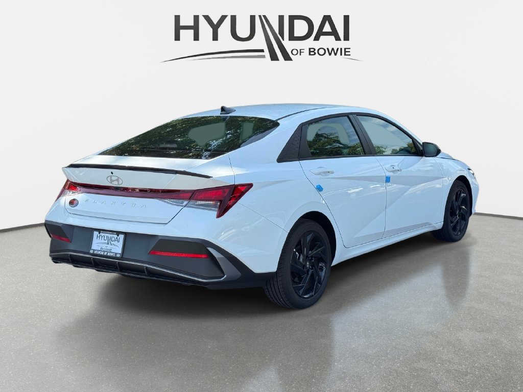 New 2026 Hyundai Elantra Sport FWD image 2