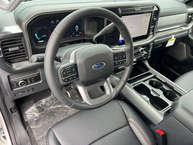 New 2026 Ford F550 4x4 Crew Cab image 17