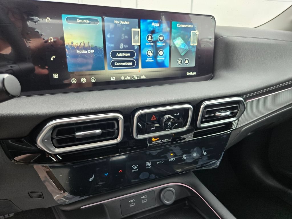 New 2026 Nissan Sentra SV w/ SV Convenience Package FWD image 8