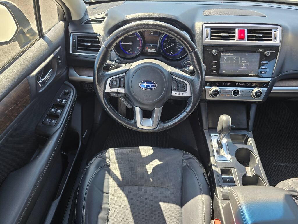 Used 2017 Subaru Outback 2.5i Limited AWD/4WD image 2