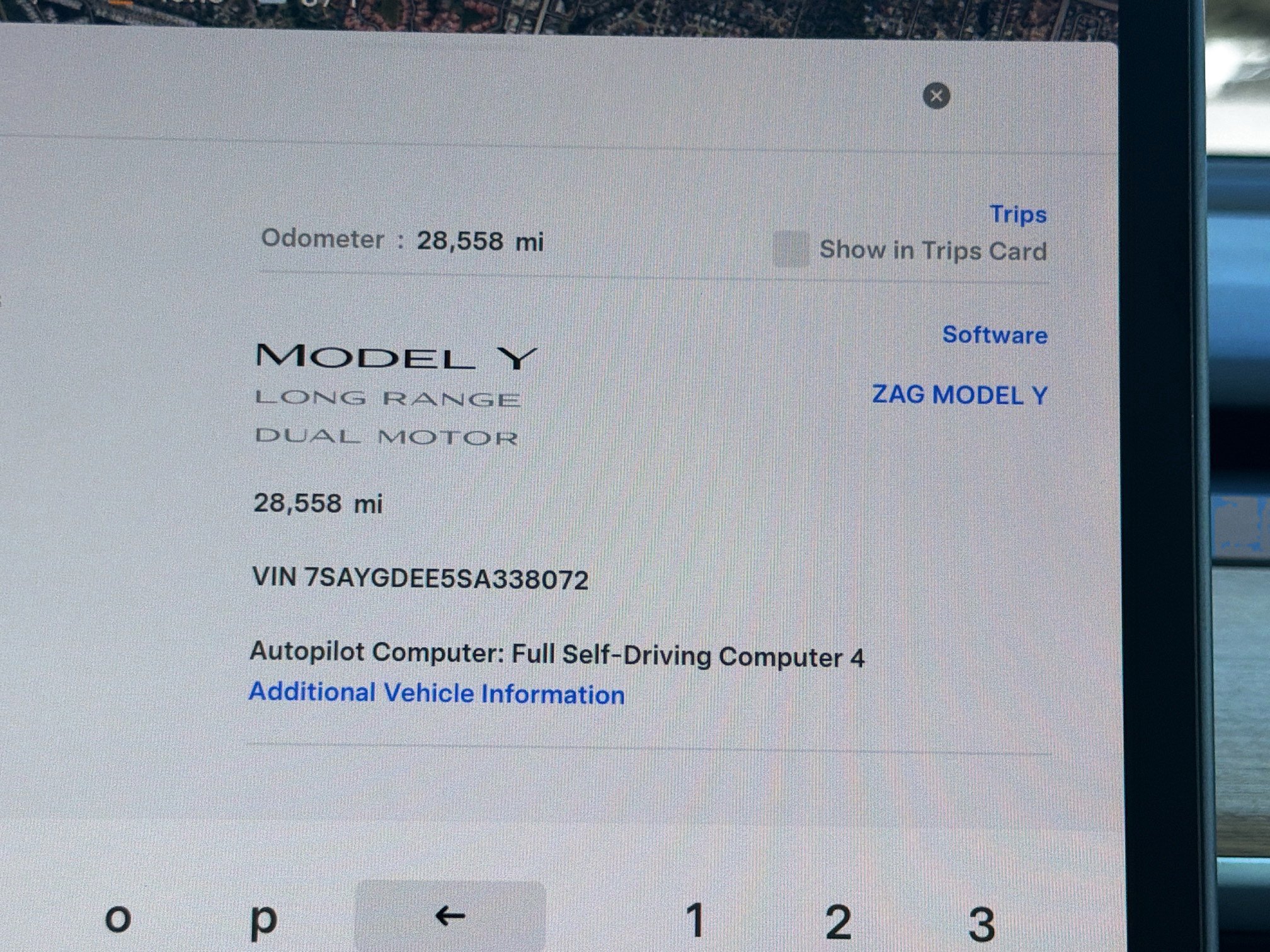 Used 2025 Tesla Model Y Long Range AWD/4WD image 38