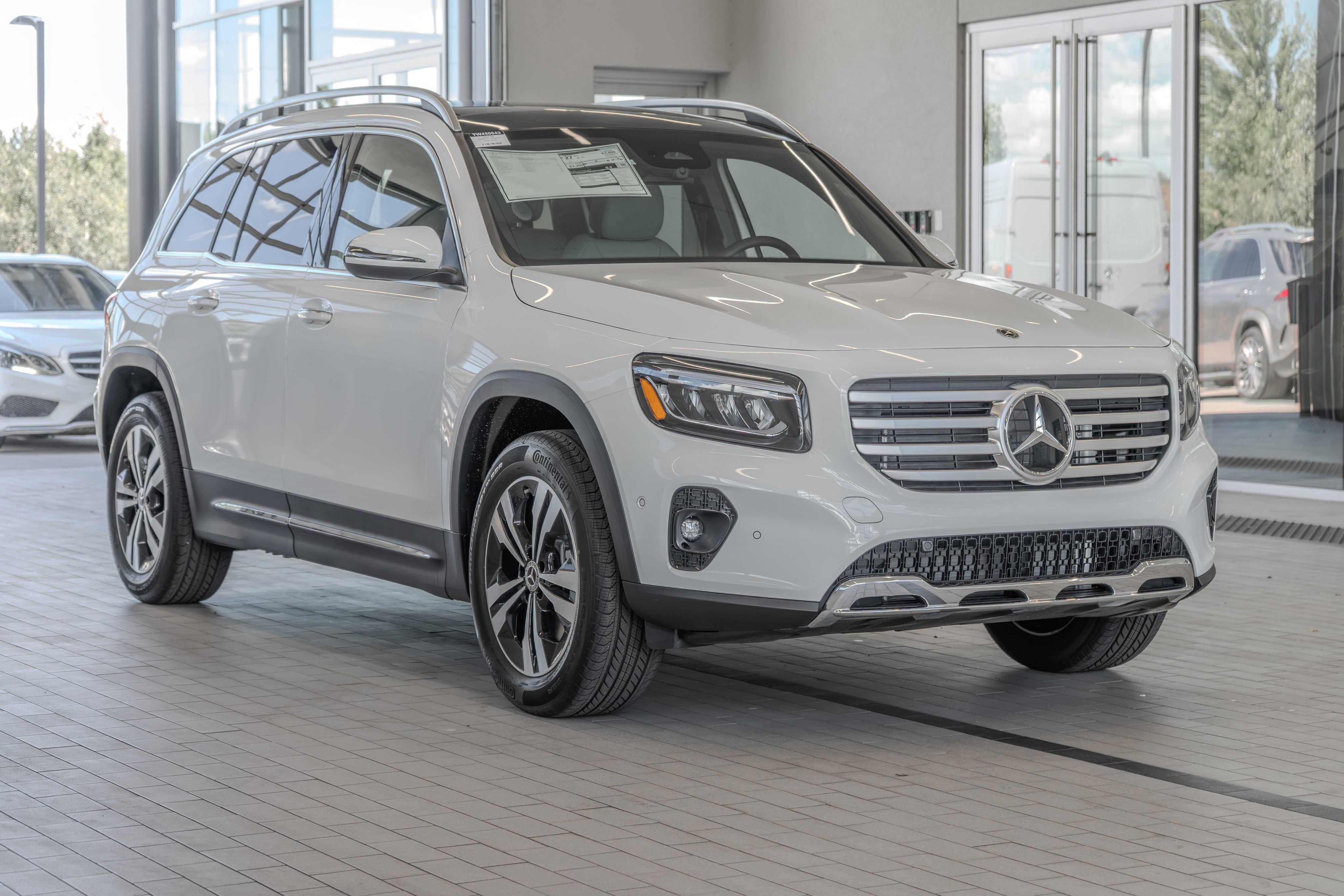 Certified 2026 Mercedes-Benz GLB 250 4MATIC image 21