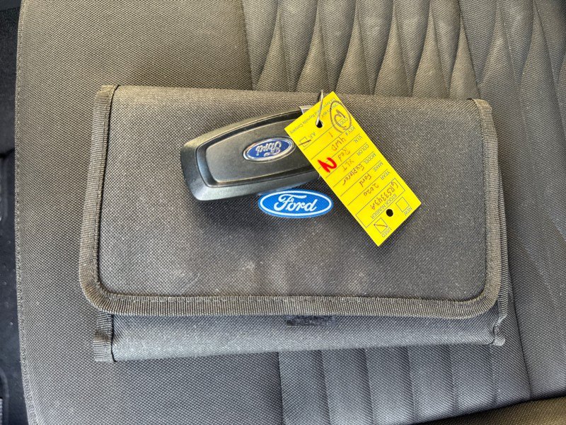 Used 2020 Ford Explorer XLT w/ Comfort Package AWD/4WD image 37
