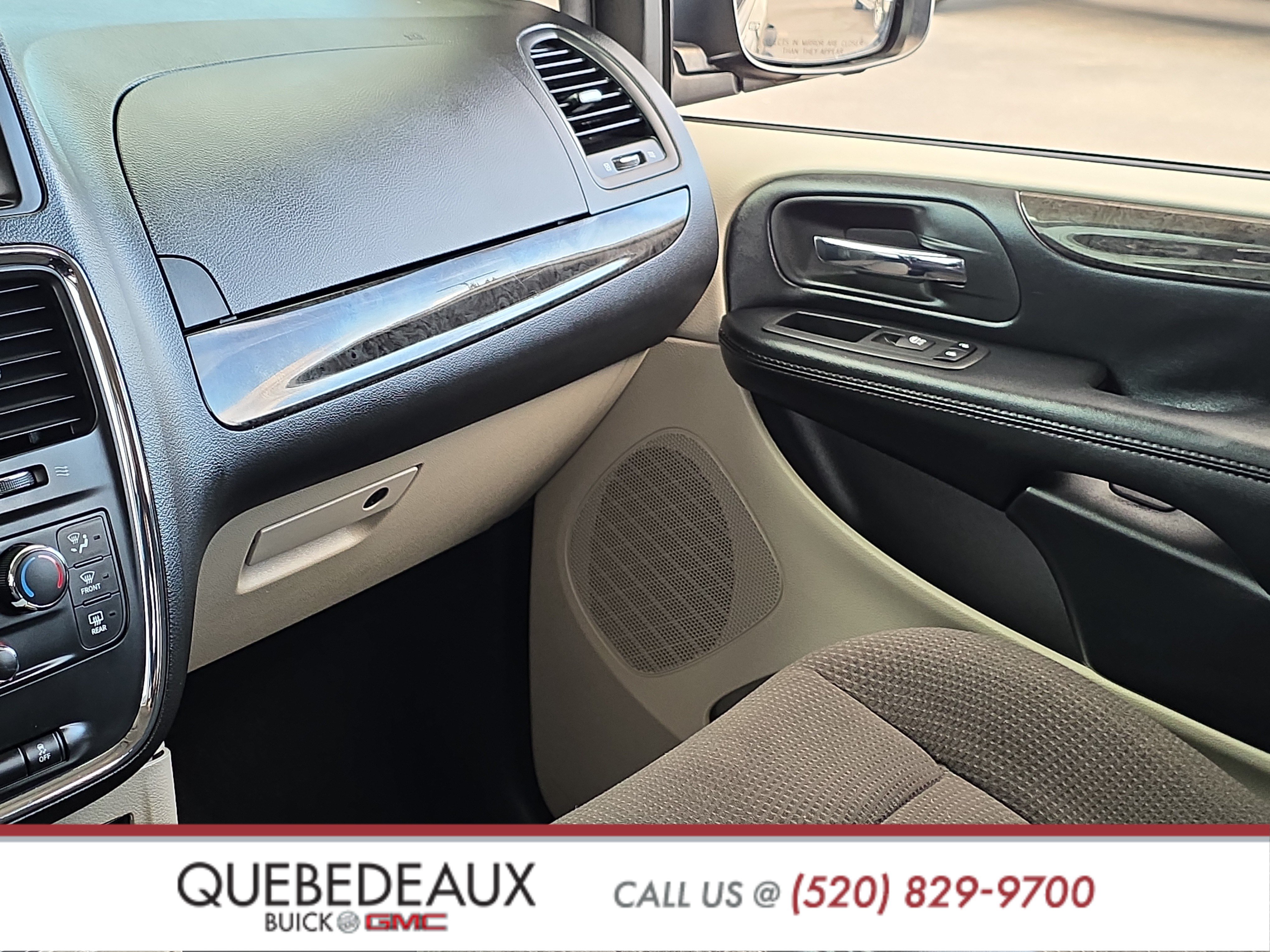 Used 2019 Dodge Grand Caravan SE w/ UConnect Hands-Free Group FWD image 20