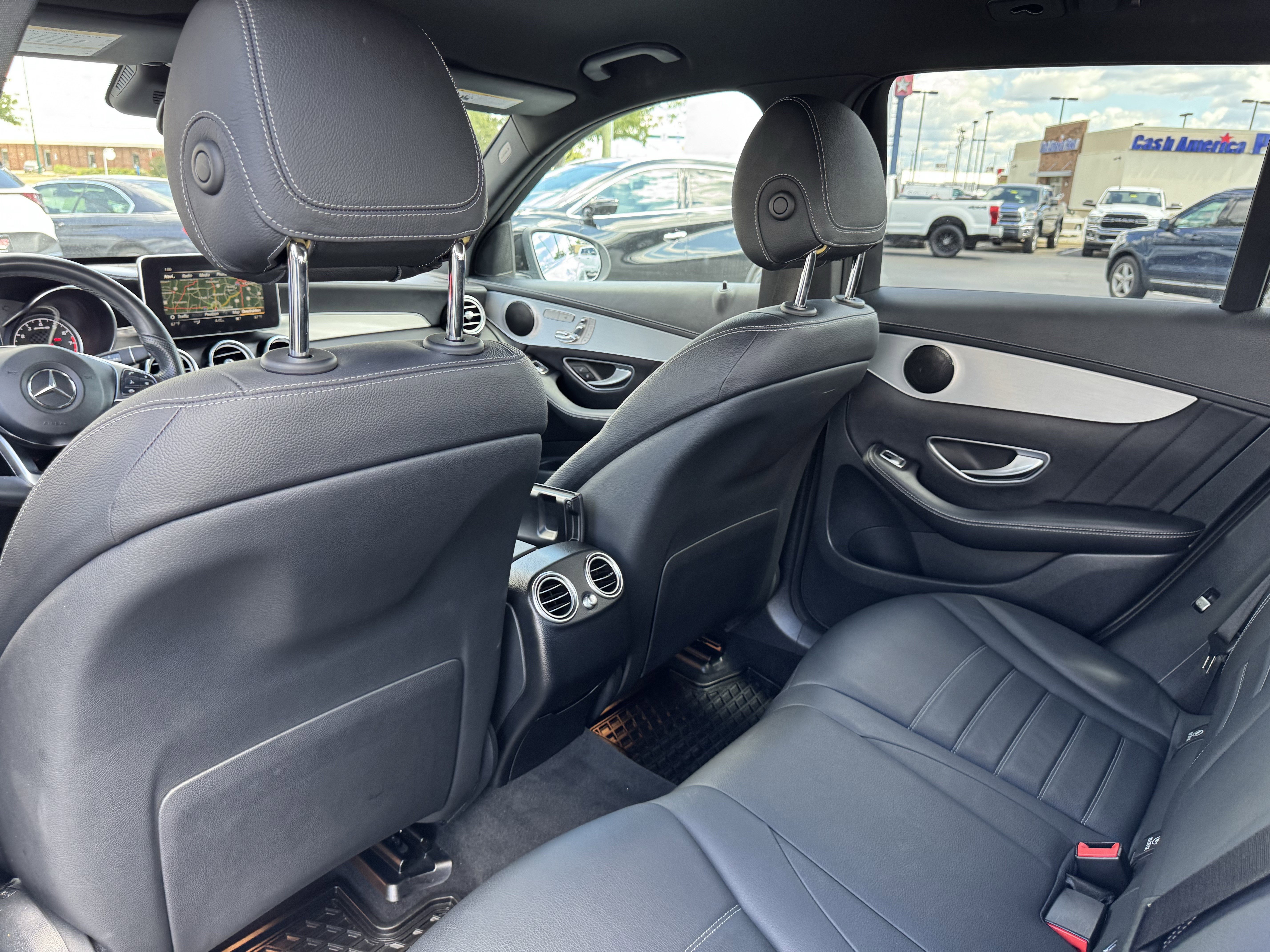 Used 2018 Mercedes-Benz GLC 43 AMG 4MATIC image 32