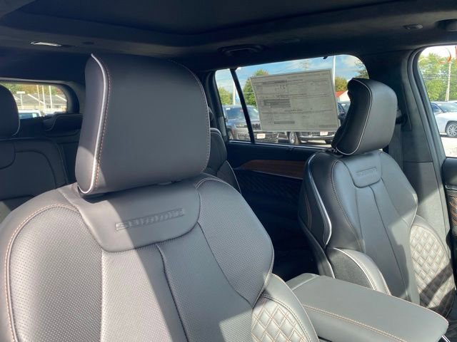 New 2025 Jeep Grand Cherokee L Summit AWD/4WD image 28
