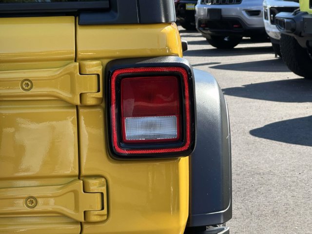 Certified 2021 Jeep Wrangler Unlimited Sport AWD/4WD image 11