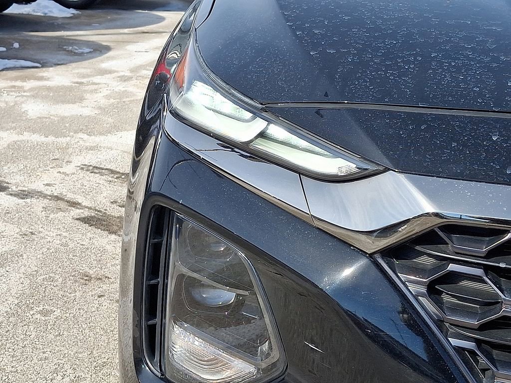 Used 2019 Hyundai Santa Fe AWD image 9