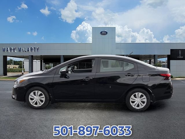 Used 2025 Nissan Versa S w/ Trunk Package FWD image 2