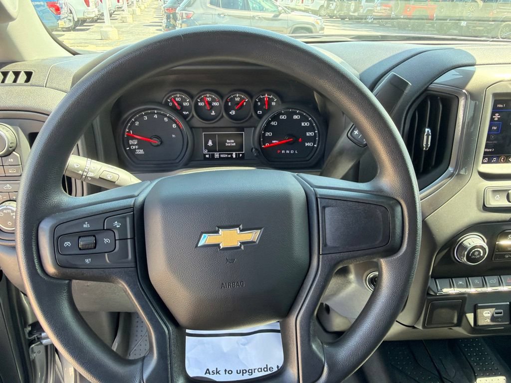 Used 2025 Chevrolet Silverado 1500 Custom AWD/4WD image 23