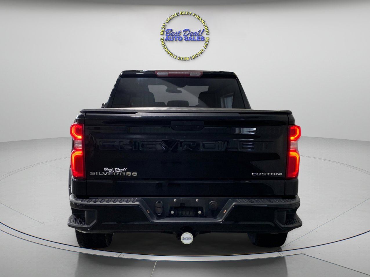Used 2020 Chevrolet Silverado 1500 Custom w/ Custom Value Package image 5