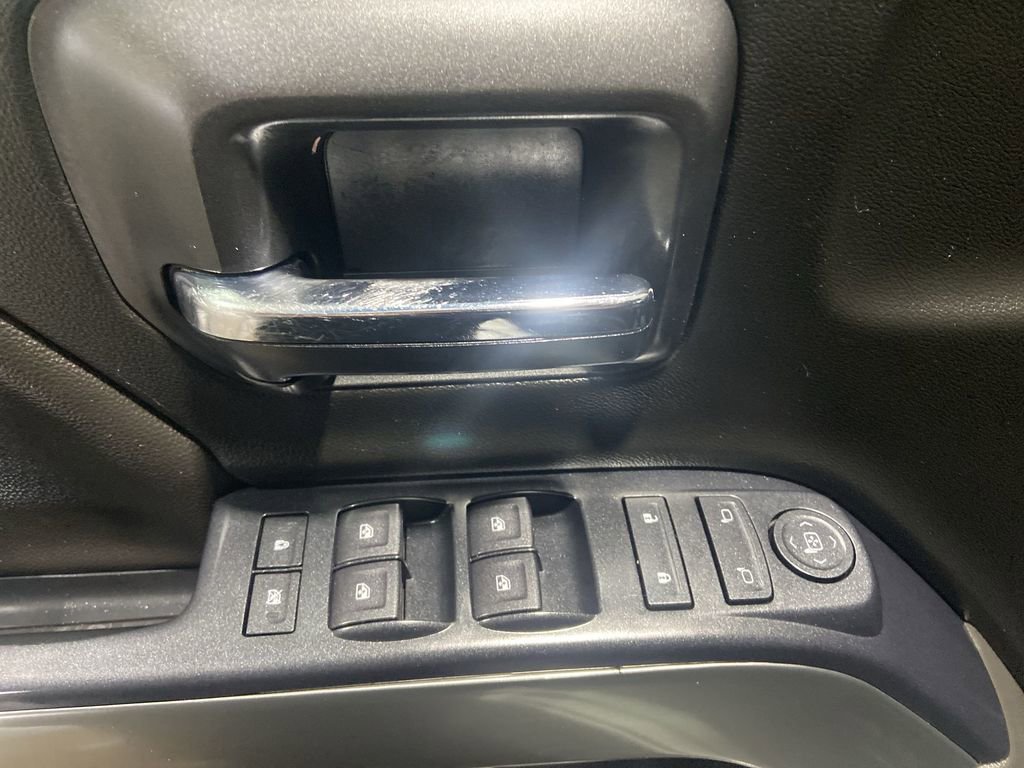 Certified 2018 Chevrolet Silverado 1500 LT w/ All Star Edition AWD/4WD image 23