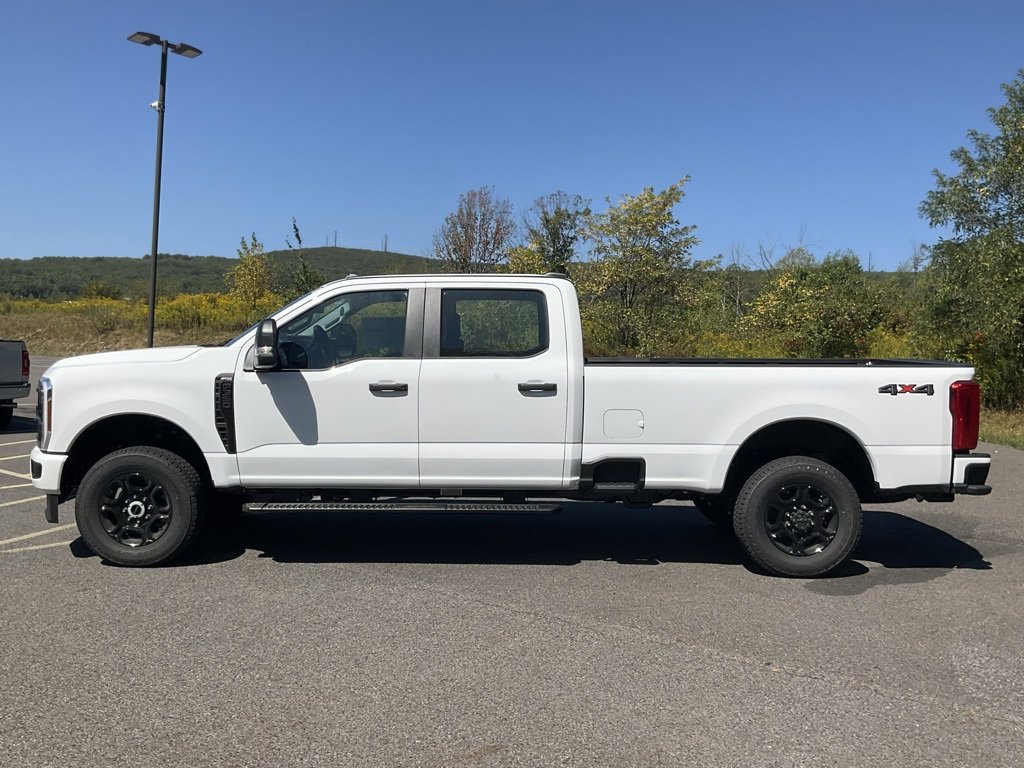 New 2026 Ford F350 XL image 32