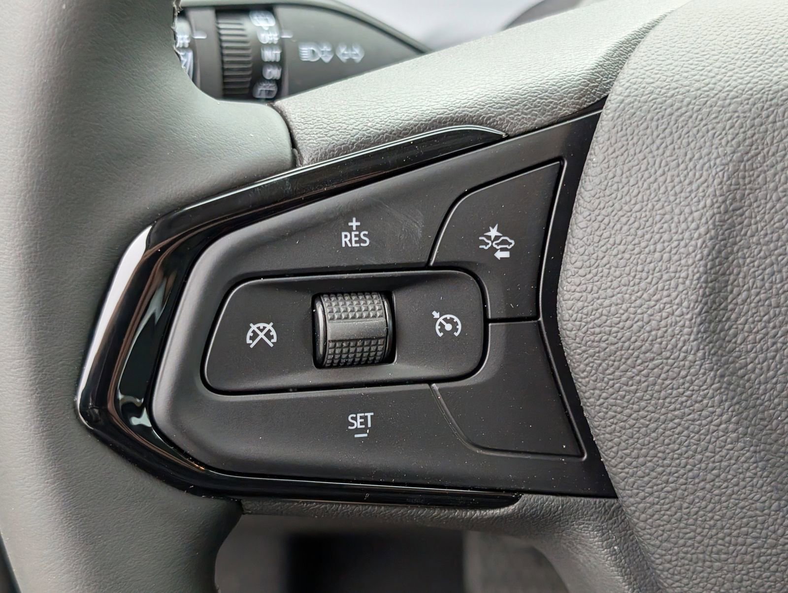 New 2027 Chevrolet Bolt RS image 18