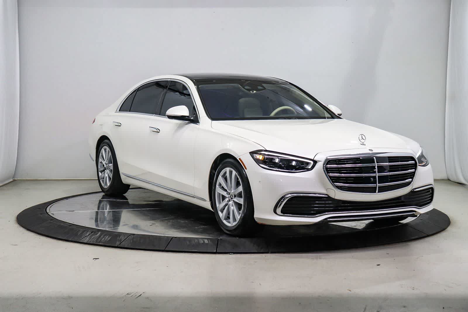 Used 2022 Mercedes-Benz S 500 4MATIC image 5
