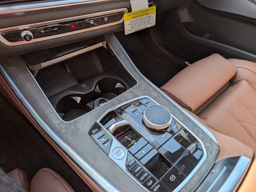 New 2026 BMW X5 xDrive50e w/ Premium Package image 31