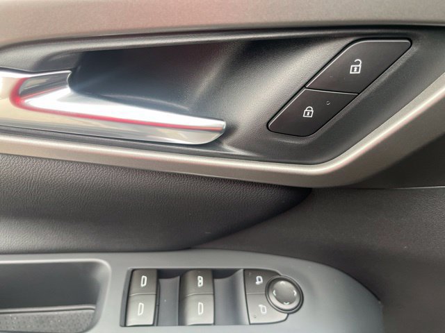 New 2027 Chevrolet Traverse LT FWD image 19
