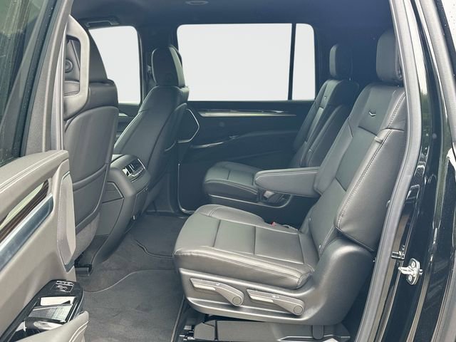 New 2026 Cadillac Escalade ESV 4WD image 11
