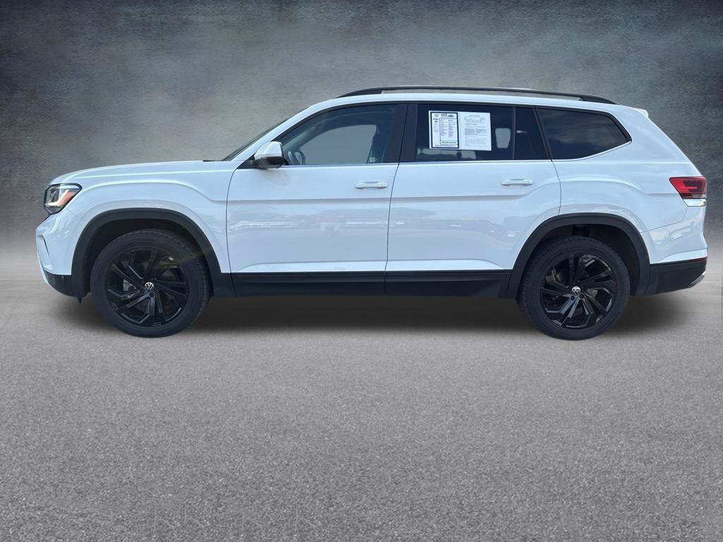 Used 2023 Volkswagen Atlas SE AWD/4WD image 2