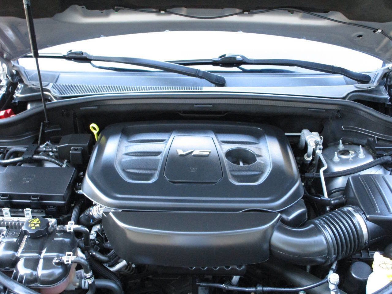 Used 2017 Jeep Grand Cherokee Laredo RWD image 23
