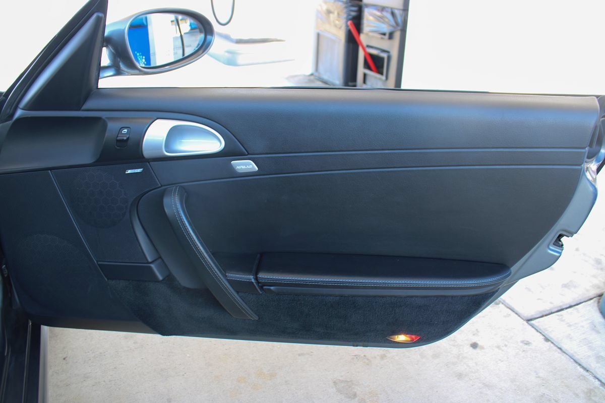 Used 2007 Porsche 911 Carrera S RWD image 37