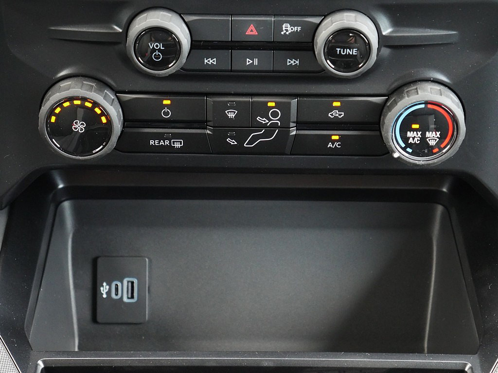 New 2026 Ford F350 XLT AWD/4WD image 23
