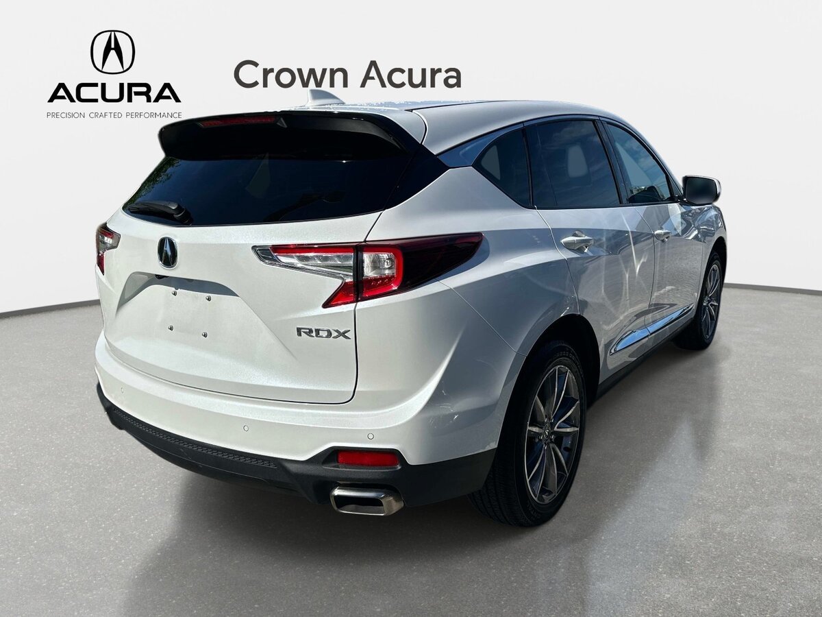 Used 2023 Acura RDX w/ Technology Package FWD image 5