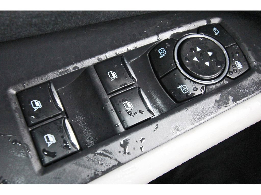 Used 2025 Ford Expedition Active RWD image 20