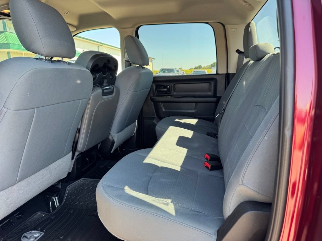 Used 2019 RAM 1500 ST w/ SXT Plus Group AWD/4WD image 14