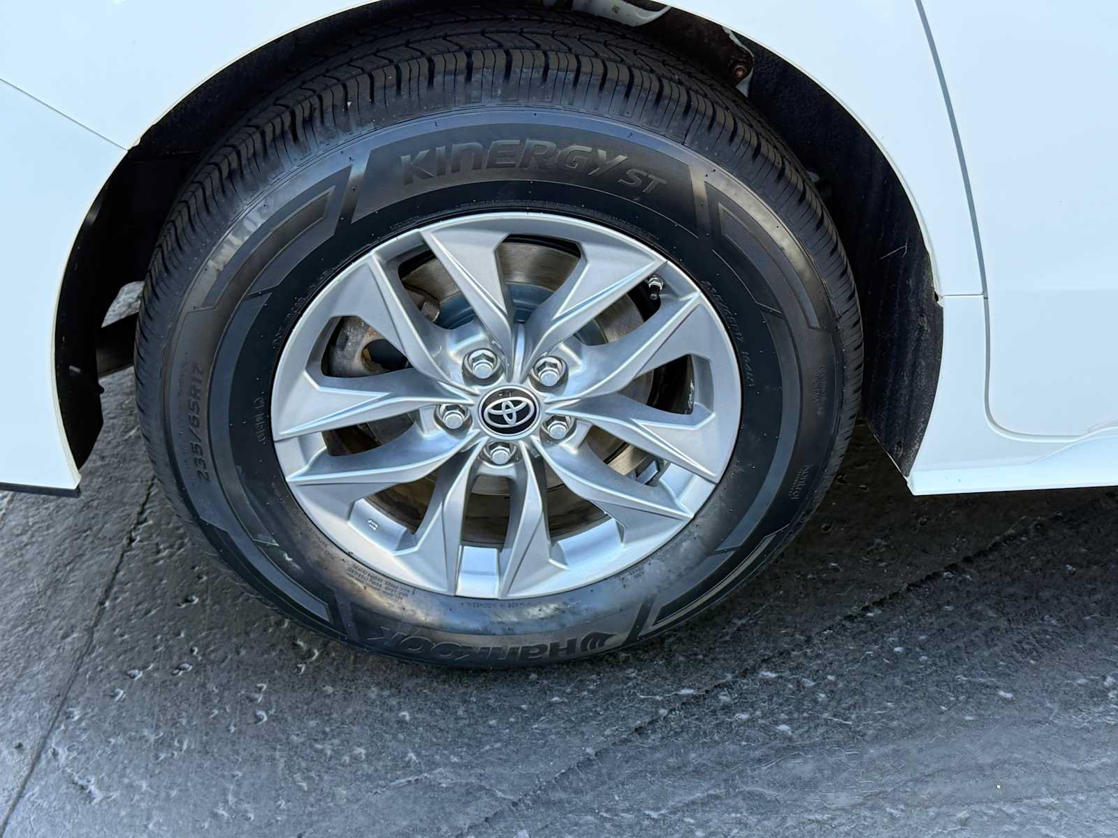 Certified 2022 Toyota Sienna LE FWD image 8