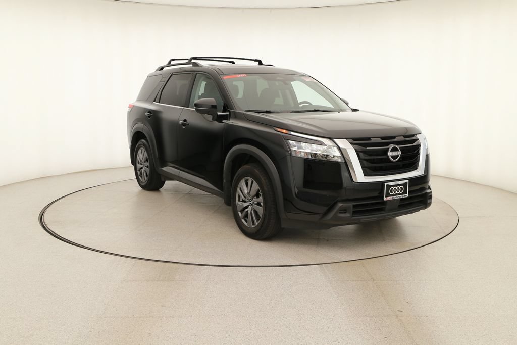 Used 2022 Nissan Pathfinder SV AWD/4WD image 10