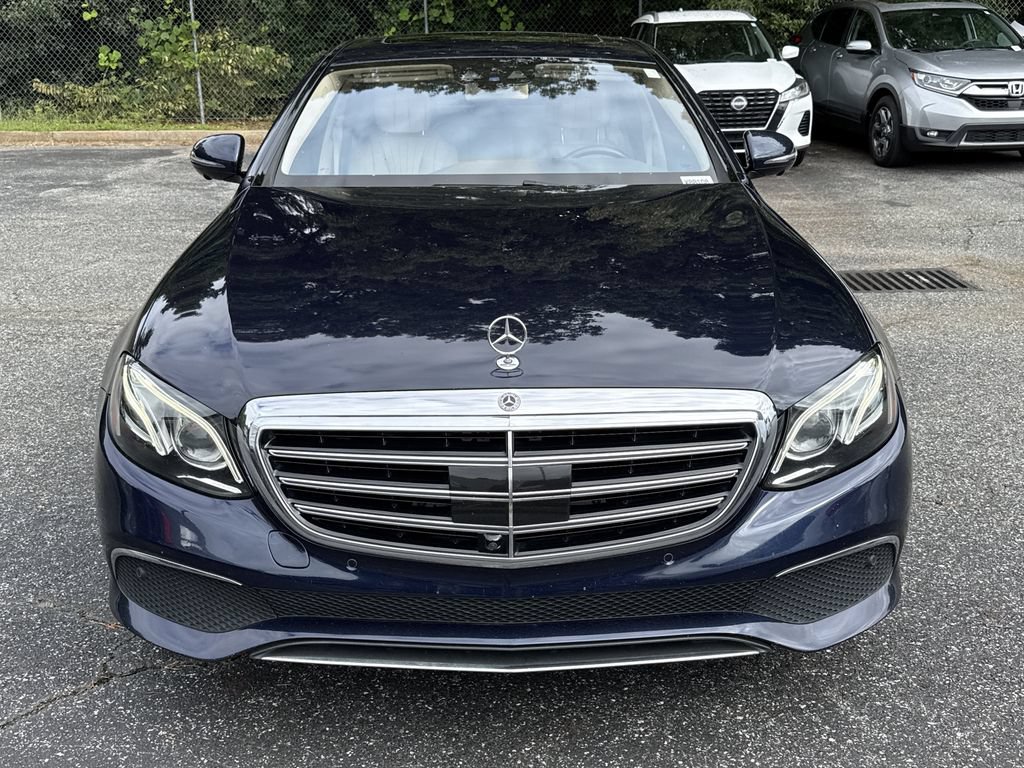 Used 2017 Mercedes-Benz E 300 image 2