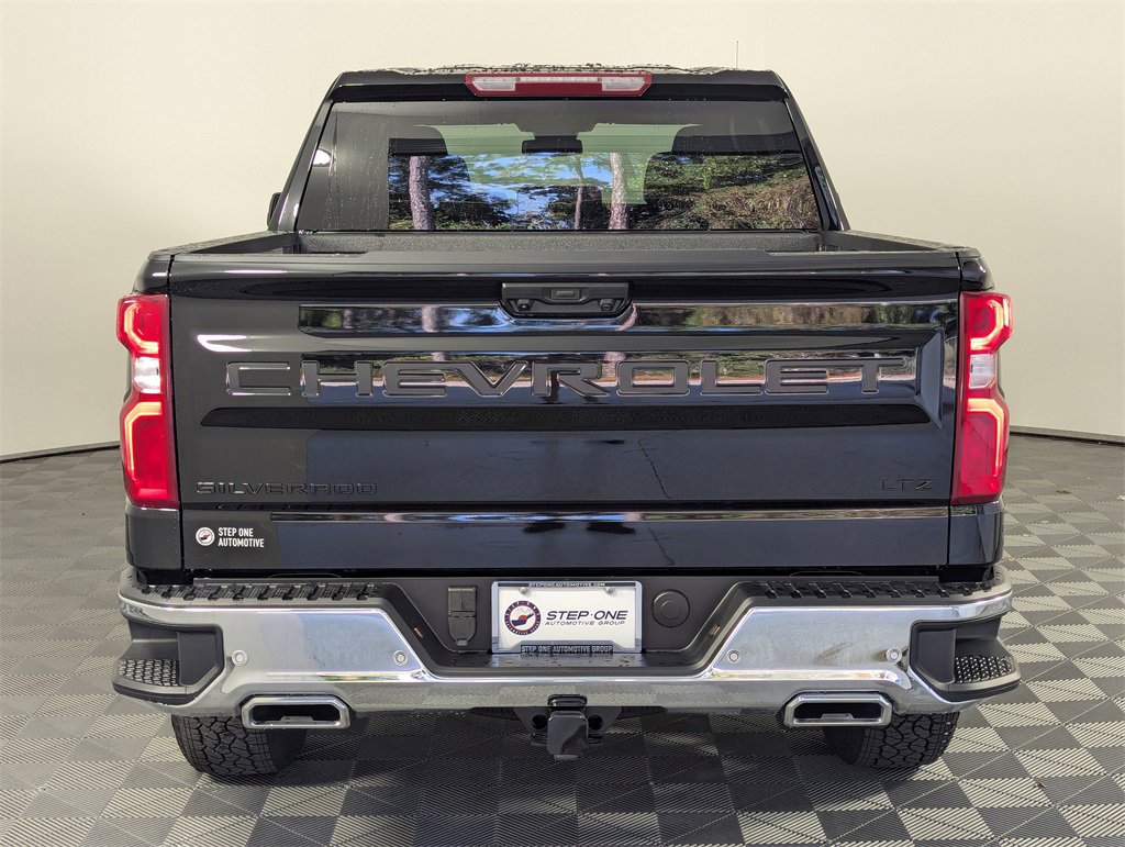 Used 2026 Chevrolet Silverado 1500 LTZ image 5