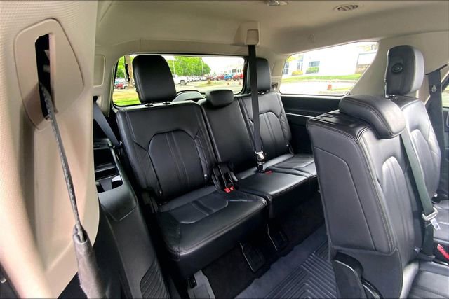 Used 2018 Ford Expedition Platinum AWD/4WD image 28